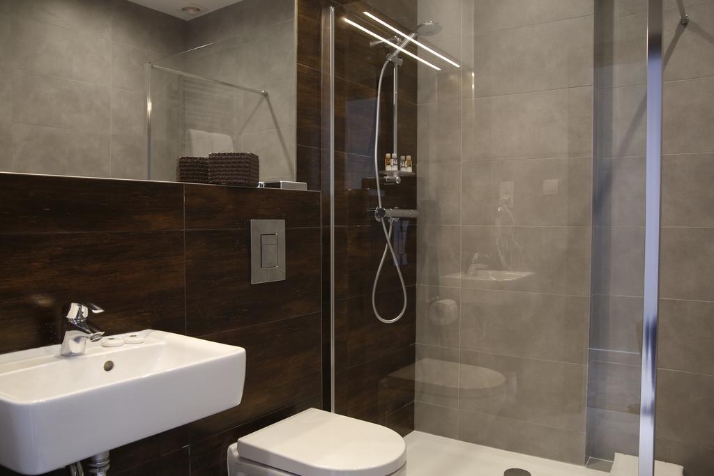 Hotel Chopin Bydgoszcz Rum bild