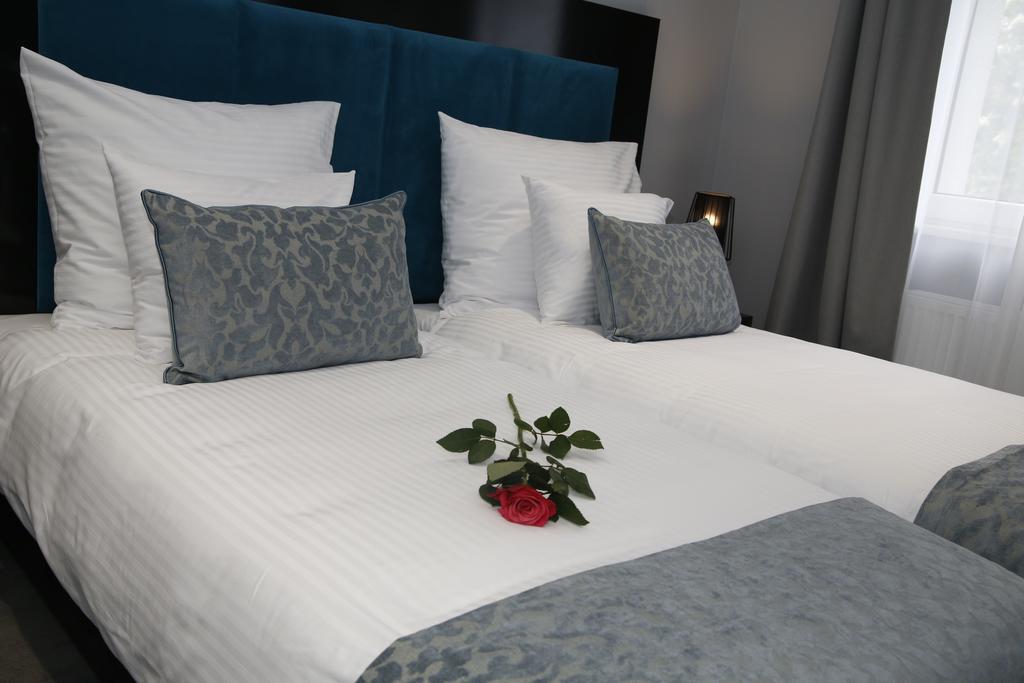Hotel Chopin Bydgoszcz Rum bild