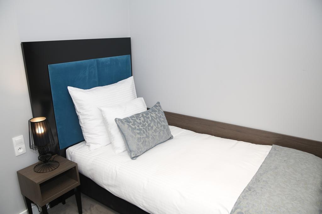 Hotel Chopin Bydgoszcz Rum bild