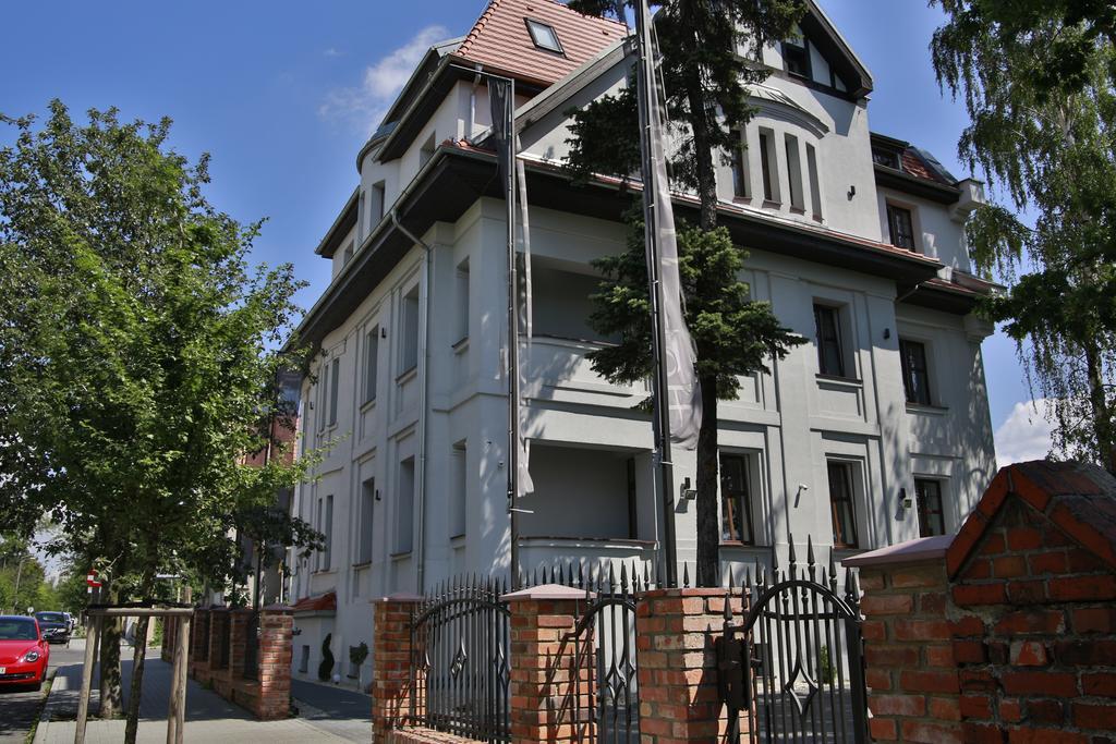 Hotel Chopin Bydgoszcz Exteriör bild